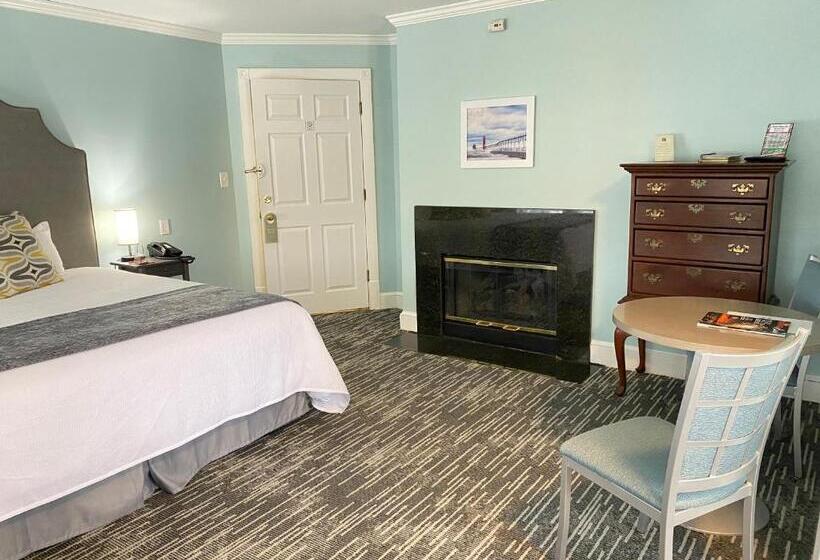 Номер Премиум, Harbor House Inn