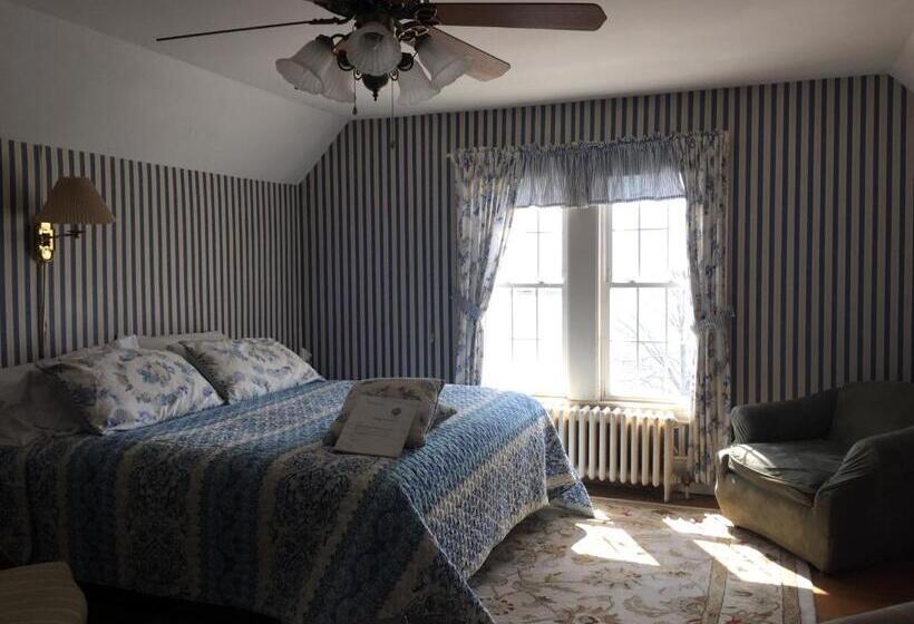 스탠다드 스튜디오 킹침대, Harborview Inn