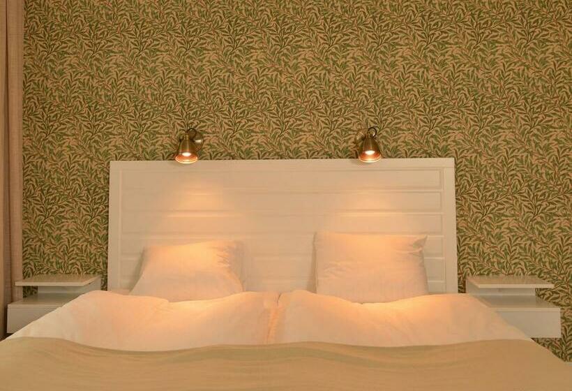 Quarto Estandar, L Park
