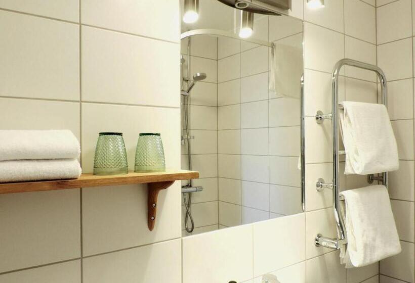 Quarto Estandar Individual, L Park