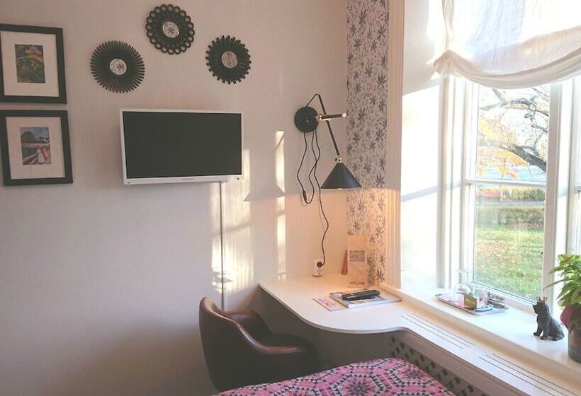 Quarto Individual Basic, L Park