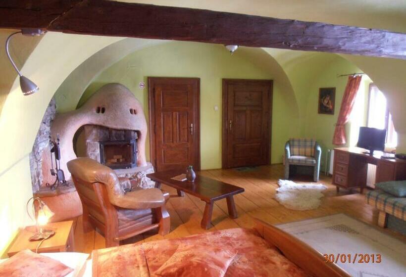 اتاق استاندارد, Pension   Restaurant Sabato