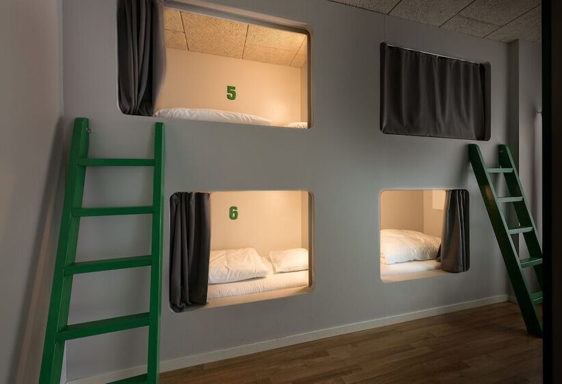 تختخواب در اتاق مشترک, Winstrup Hostel