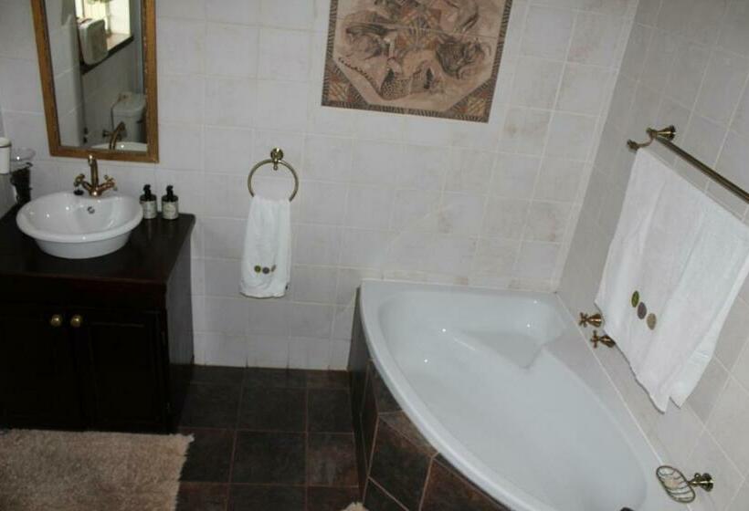 Номер Стандарт, Ukarimu Guest House