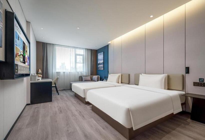 Номер Superior, Atour Hotel Jindezhen Peoples Square Zhejiang Road