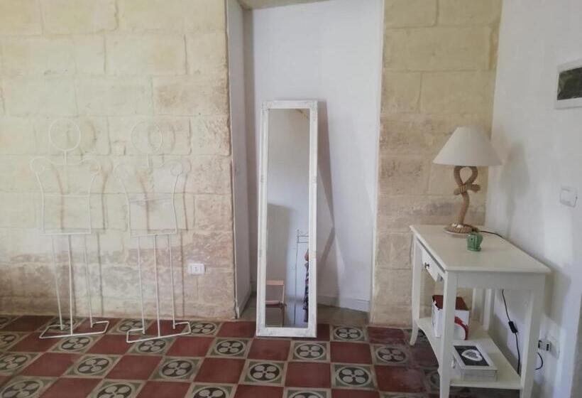 غرفة قياسية, Dimora Margherita In Salento