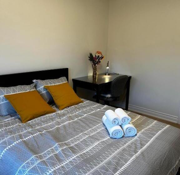 标准房带园景, Premium Home With Garden View, Private Parking