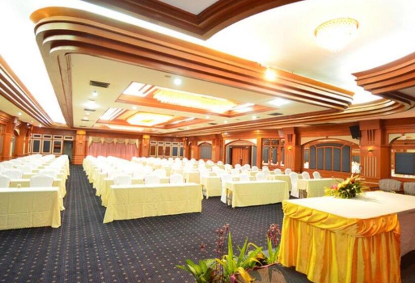 Номер Superior Кровать Кинг, Welcome Hotel Beach Market Jomtien
