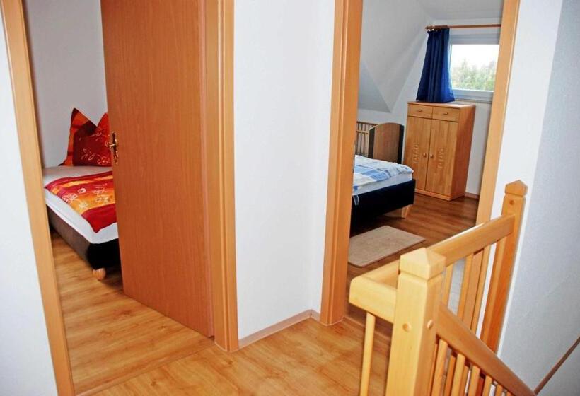 Апартаменты 1 Спальня с Террасой, Ferienappartements Familie Lenz