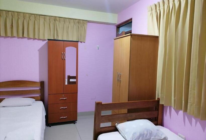 Habitación Estándar, Sauce