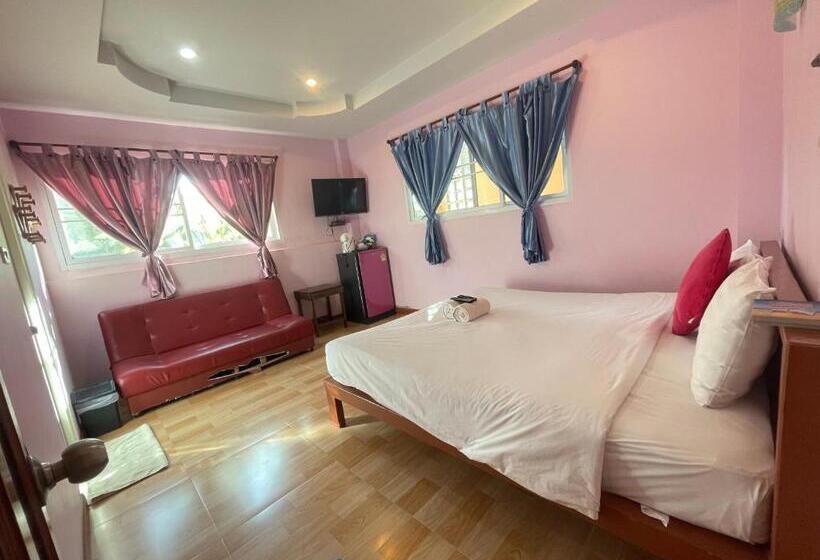 Стандартный Номер Кровать Кинг, Chaipatchara Resort