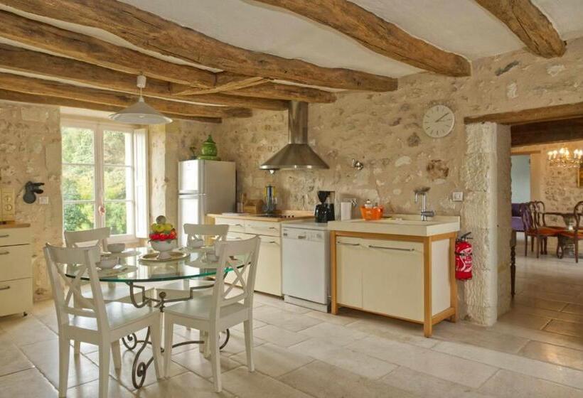 Дом 1 Спальня, Le Gîte Du Plessis Port De Loup