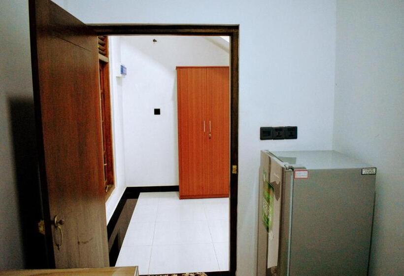 آپارتمان 1 خوابه همکف, Wayside Mirissa