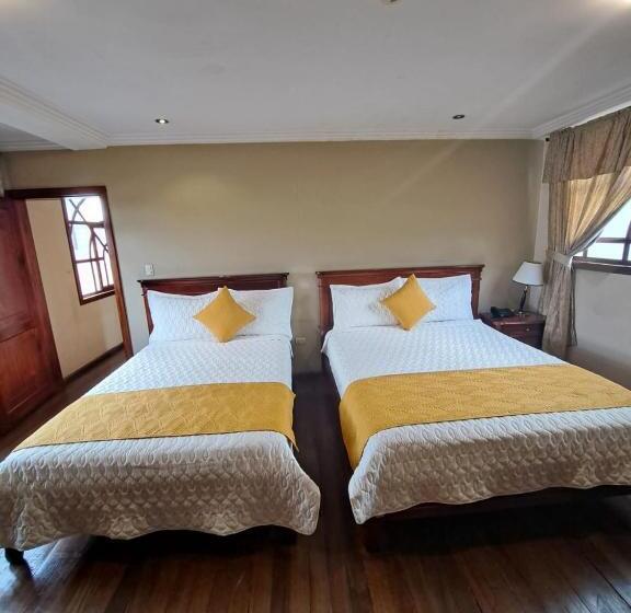Family Suite, Coronel