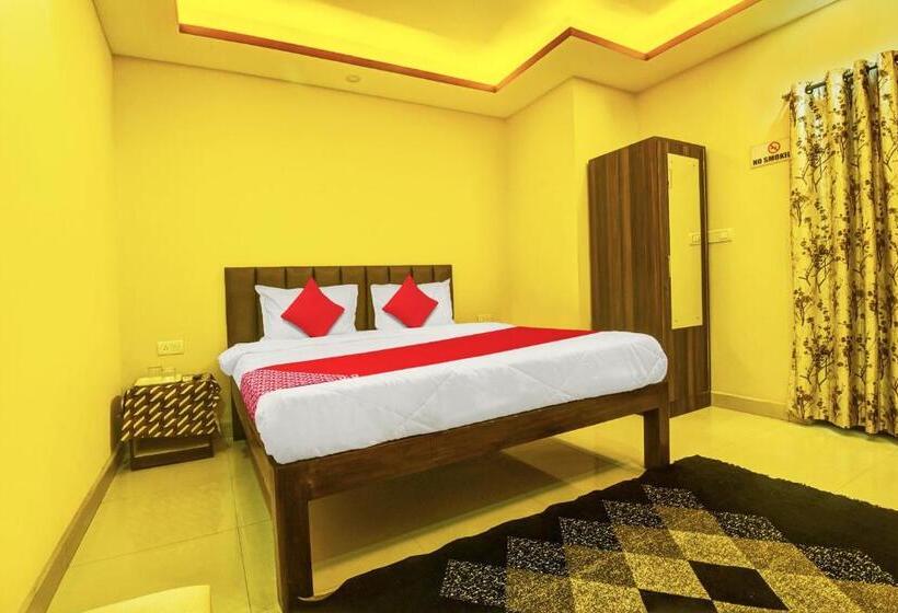 豪华三人间, Oyo Flagship Peppy Guest House