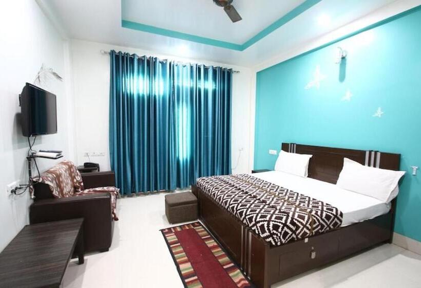 חדר דלוקס, Vrinda Palace Vrindavan