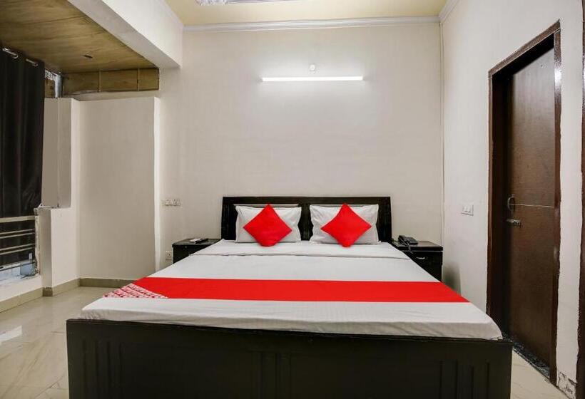 اتاق کلاسیک سه تخته, Oyo Hotel Rest Inn   78