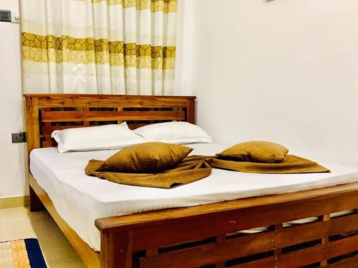 Номер Deluxe, Transit House