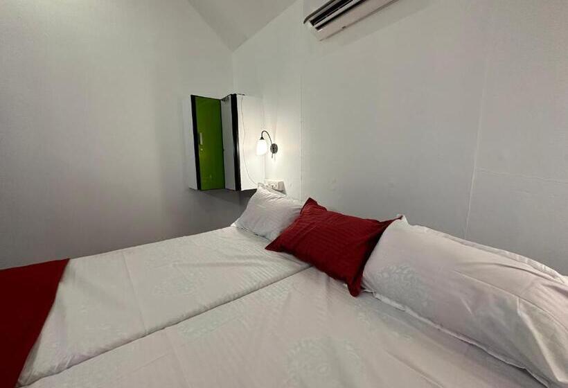 Номер Стандарт с Балконом, Coastal Cabana Marari