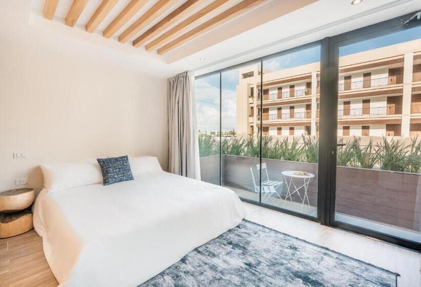 سوییت جونیور با چشم‌انداز استخر, Faranda Single 1 Punta Cana - Adults Only