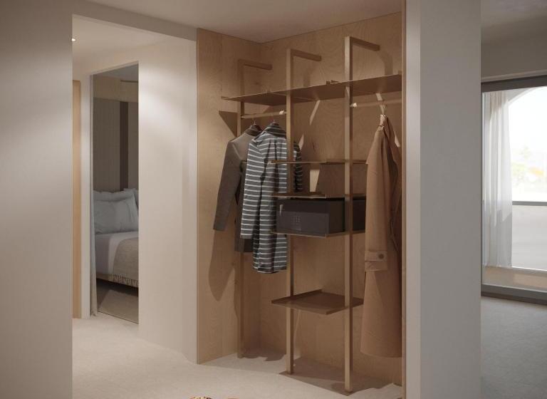 Люкс, Mob Hotel Cannes