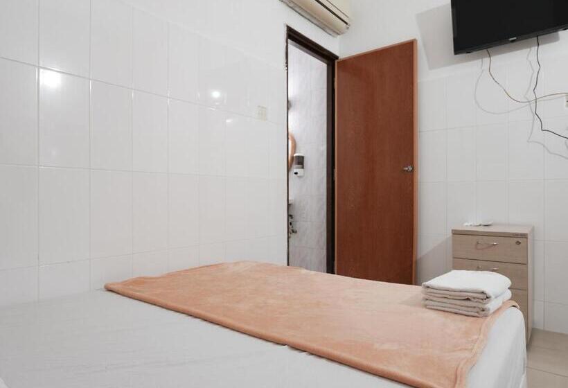اتاق سوپریور, Amrise Hotel 12