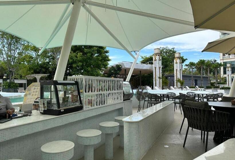 Студио Стандарт с Балконом, Copacabana Seeview 48 Floor