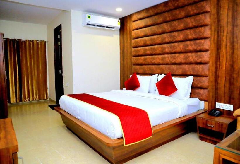 Quarto Estandar Cama King, Pineberry Hotels   Near Golden Temple