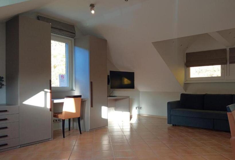 استودیوی استاندارد, Appart Hotel Gwendy