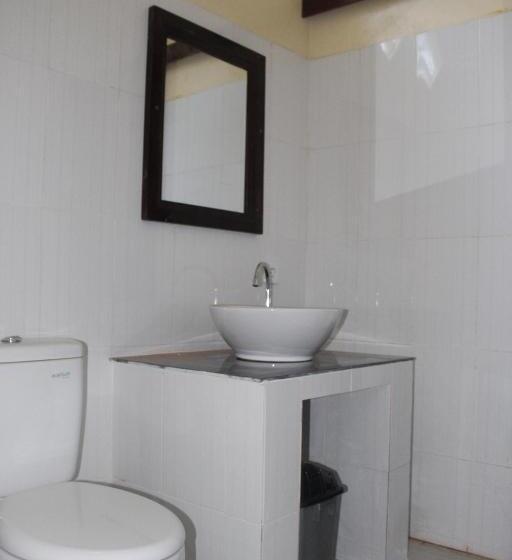 Номер Стандарт Вид на Сад, Bintang Beach Villa