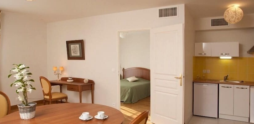 Апартаменты 1 Спальня, Médicis Home Puteaux