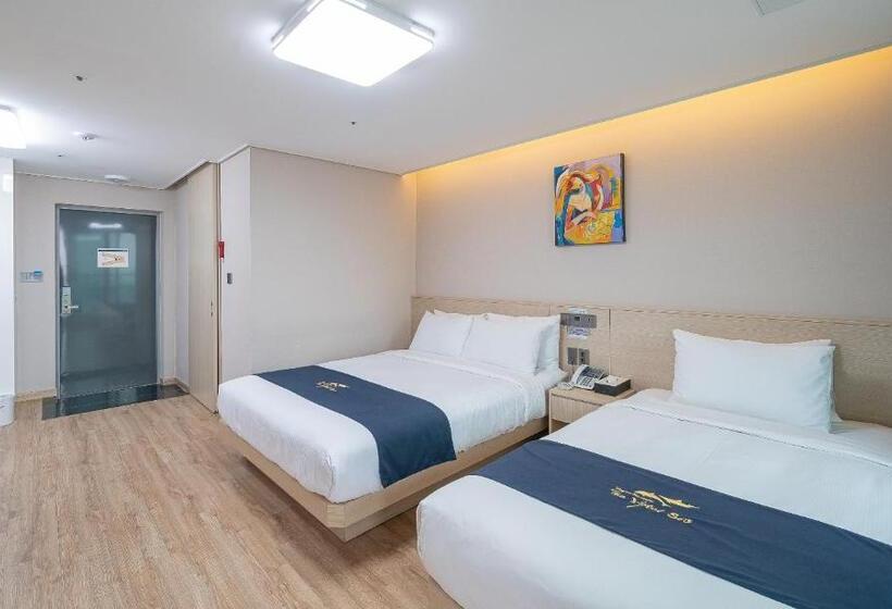 Номер Deluxe, The Hotel Soo