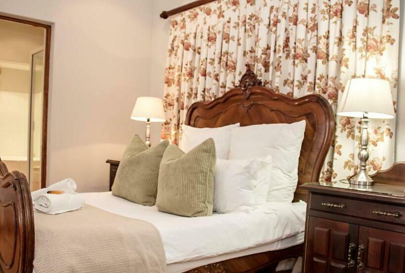 Номер Стандарт, Beaufort Manor Country Lodge