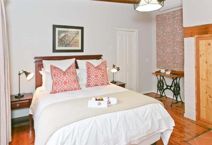 Номер Стандарт, Beaufort Manor Country Lodge