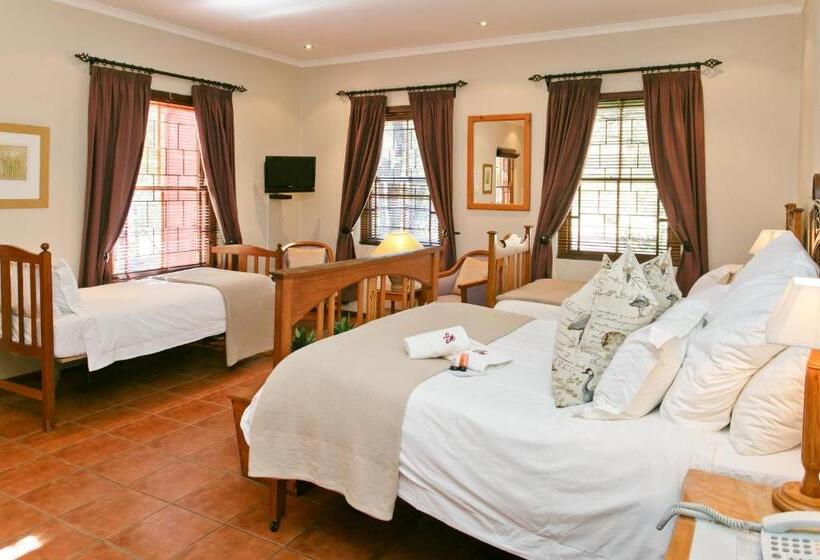 Хижина, Beaufort Manor Country Lodge