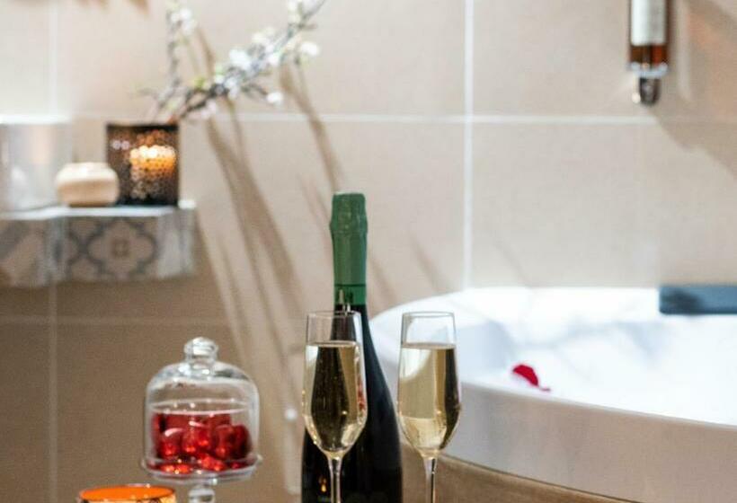 ジュニアスイート, Lucenova Suite Guest House
