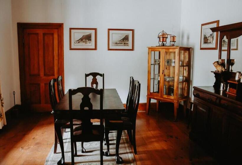 Дом 3 Спальни, Swartvlei Guest Farm