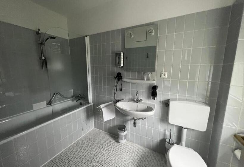 Номер Стандарт, 9 Enhof