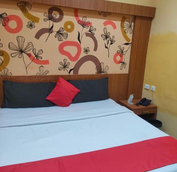Номер Deluxe, Sneha Inn