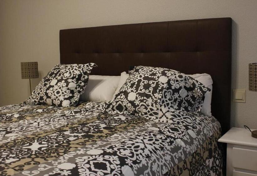 Апартаменты 3 Спальни, Apartamento Sanguesa