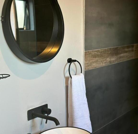 스탠다드 룸 풀장 전망, Suumthing Private Guesthouse