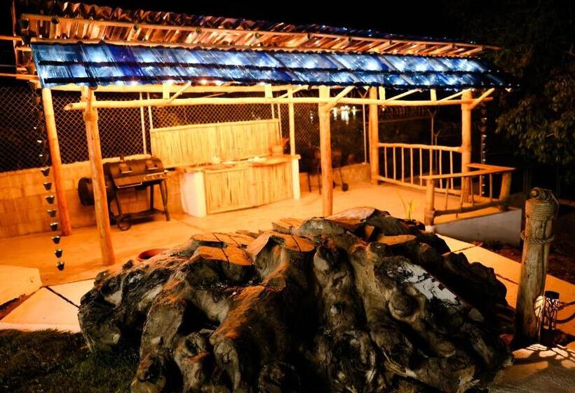 Люкс, Don Bululo Camping Lodge