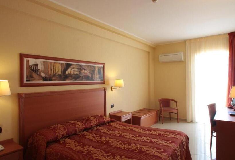 Номер Стандарт, Relais Dei Normanni