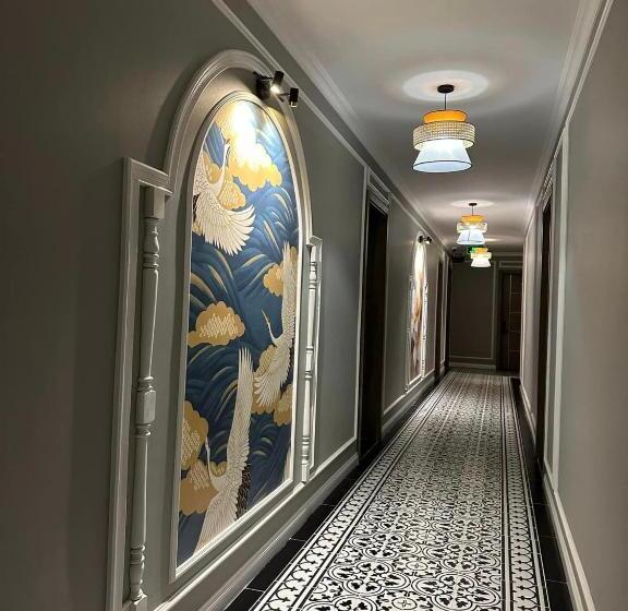 اتاق استاندارد سه نفره, Khách Sạn The One Hotel 1