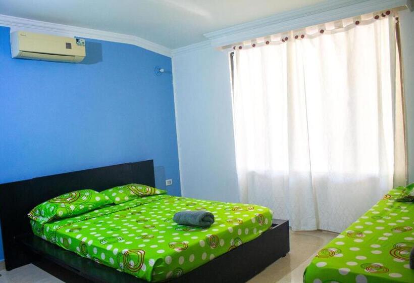 Quarto Triplo Estandar, Casa Hotel Las Gaviotas Santamarta