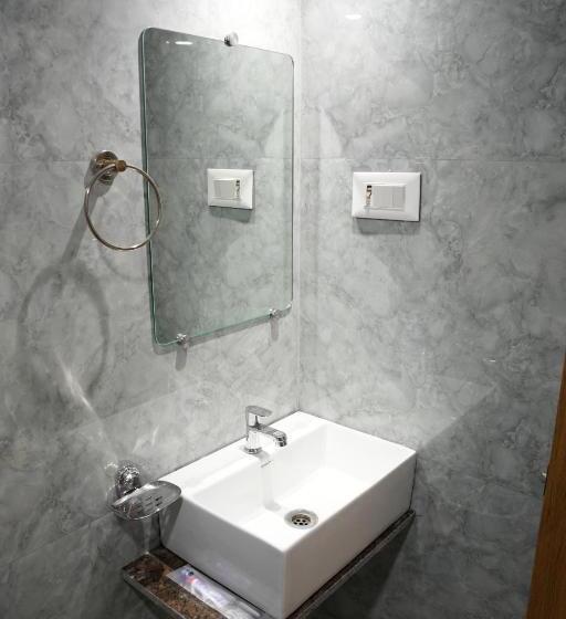 Номер Deluxe с Балконом, Preston