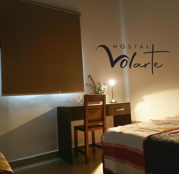 Номер Стандарт Трехместный, Volarte Hostal