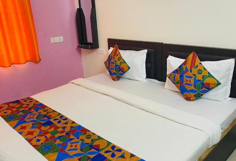 Номер Deluxe, Goroomgo Sr Palace Bhubaneswar A Luxury Collection Of Hotels   Best Hotel In Bhubaneswar