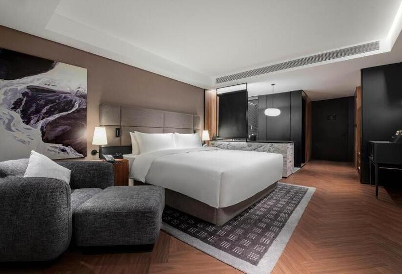 Quarto Superior, Intercity Wuhan Cade Optics Valley