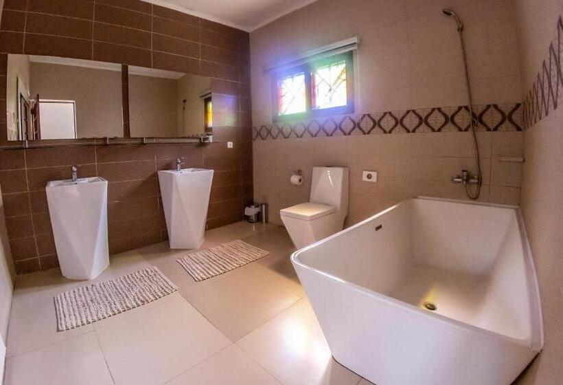 اتاق استاندارد با تخت بزرگ, Mangohouse
